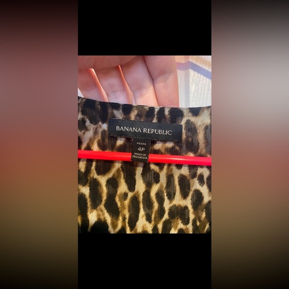 Banana Republic Leopard Flounce-Hem Dress Size 4P - Picture 6 of 8